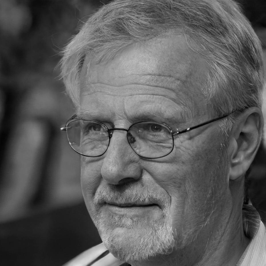 Instructor Mihai Georgescu